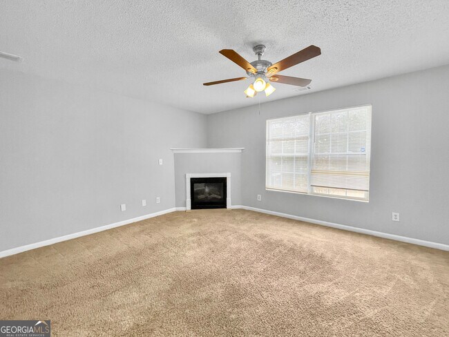 Photo - 10 Fieldview Ln