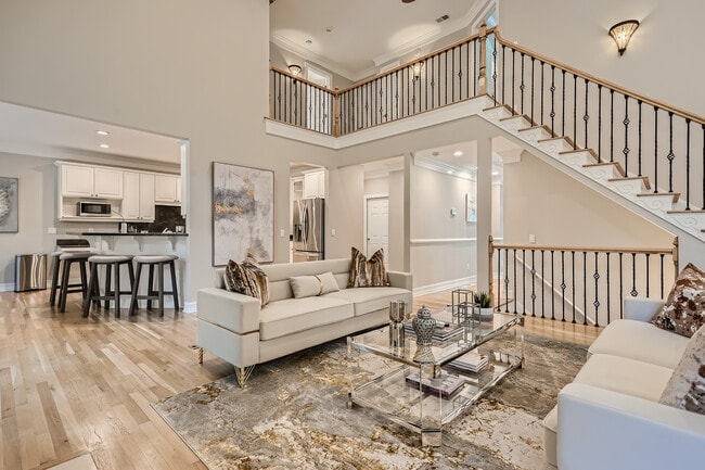 Photo - 3362 Mathieson Dr NE