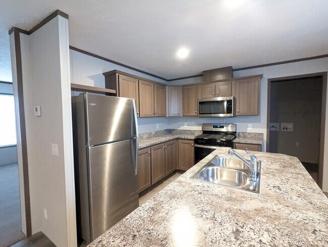 Photo - 660 Oregon St