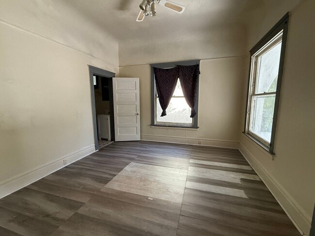 Photo - 1123 N Commerce St Unidad 1123 N Commerce