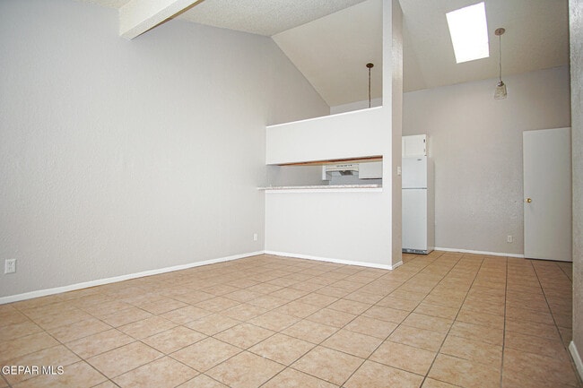 Photo - 10007 Caribou Dr