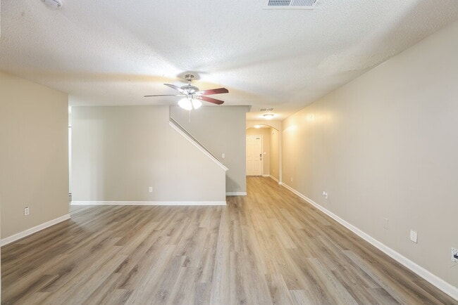 Photo - 1146 Brookstone Rd