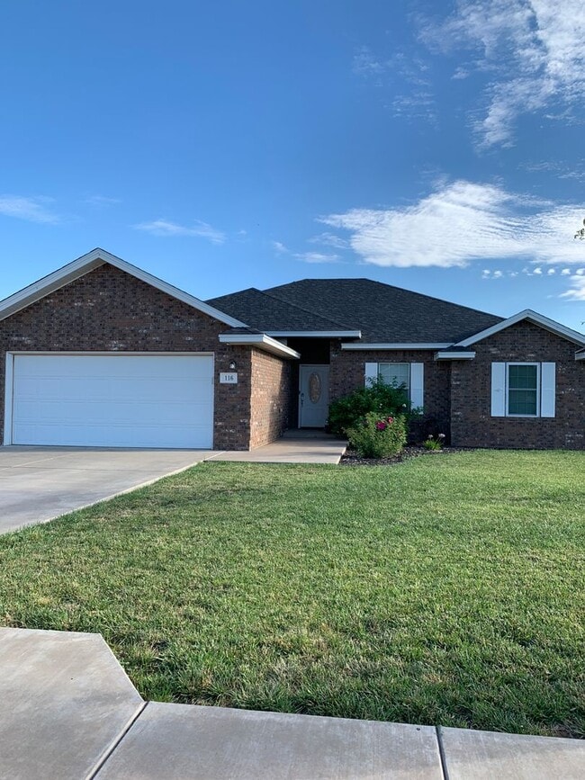 Building Photo - 116 Mariposa Dr