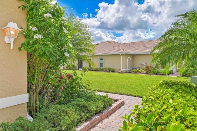 Building Photo - 15239 Ligustrum Ln