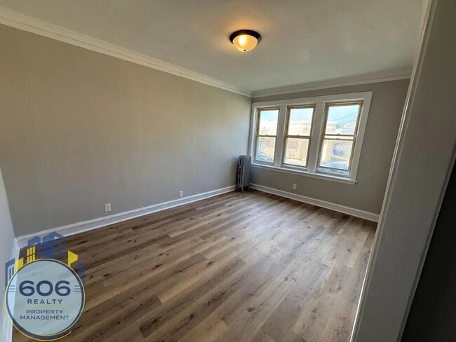 Photo - 4165 N Milwaukee Ave Unit 4165 North Milwaukee Aven