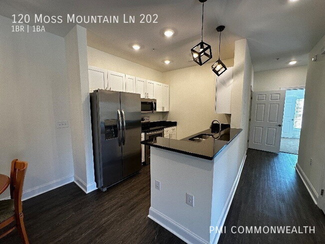 Photo - 120 Moss Mountain Ln