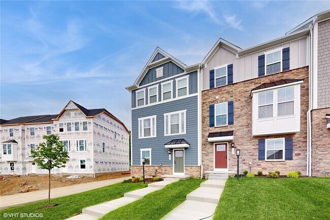 Photo - 4908 Spruce Rd