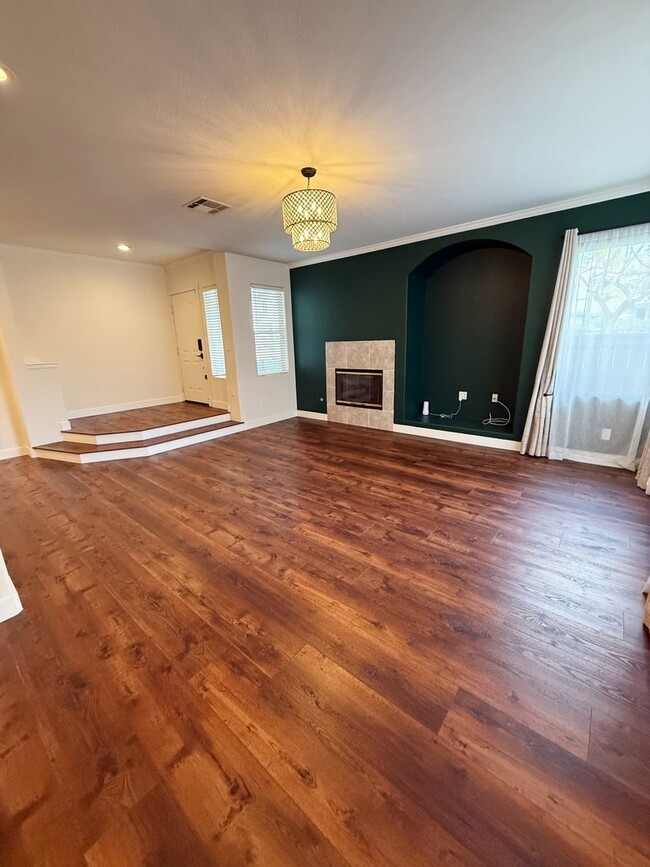 3741 Carmel View Rd