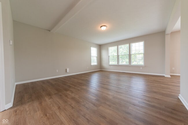 Photo - 7042 Pinnacle Dr