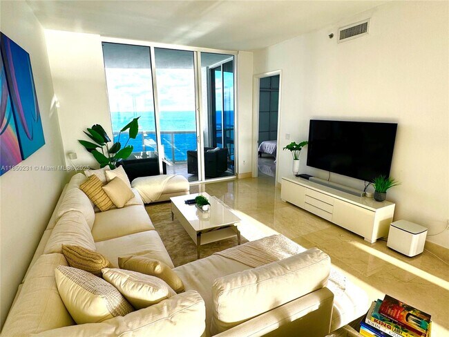 Building Photo - 15901 Collins Ave Unit 1804 Rental