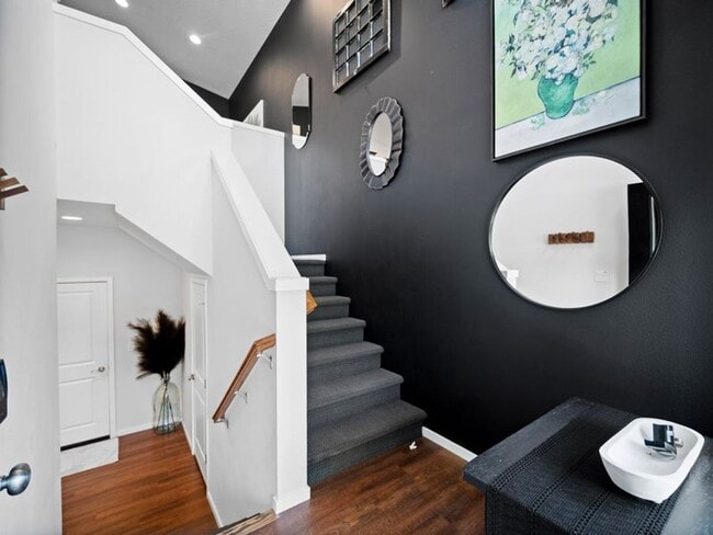 Photo - Desirable Kendall Yards Townhouse – Modern Living Near Downtown Spokane (Furnished)