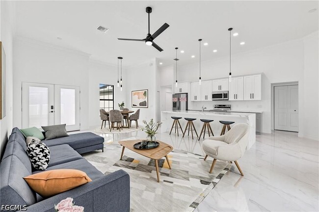 Photo - 2208 Nelson Rd N