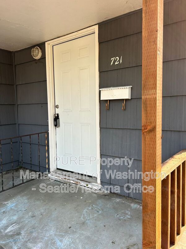 Photo - 721 S Ainsworth Ave Rental