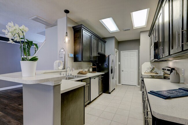 Photo - 182 W Stedhill Loop