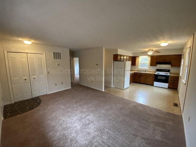 Photo - 8442 Indiantown Rd