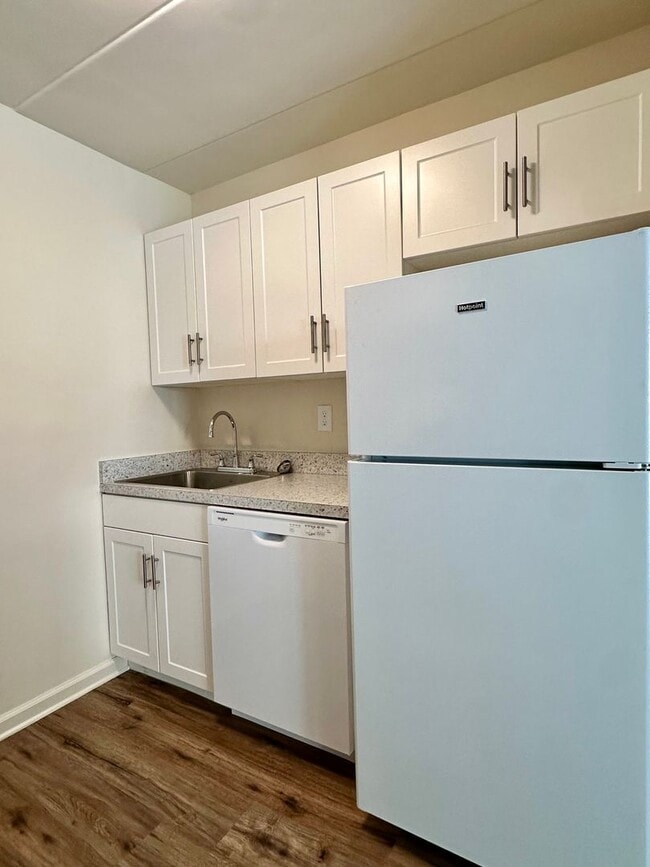 Photo - Towns Edge Apartments