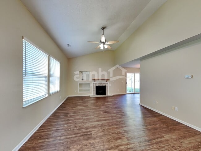 Photo - 2571 Allegro Ln