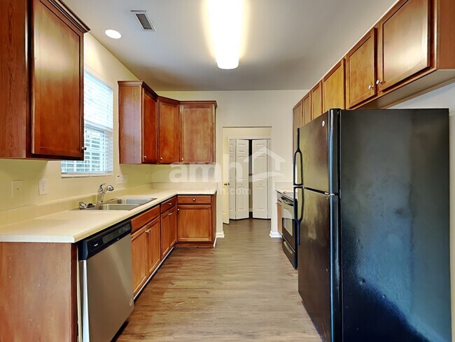 Photo - 3012 Cardinal Lake Drive