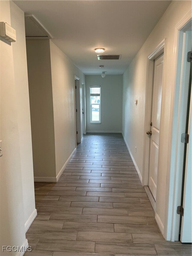 1114 Circle Dr