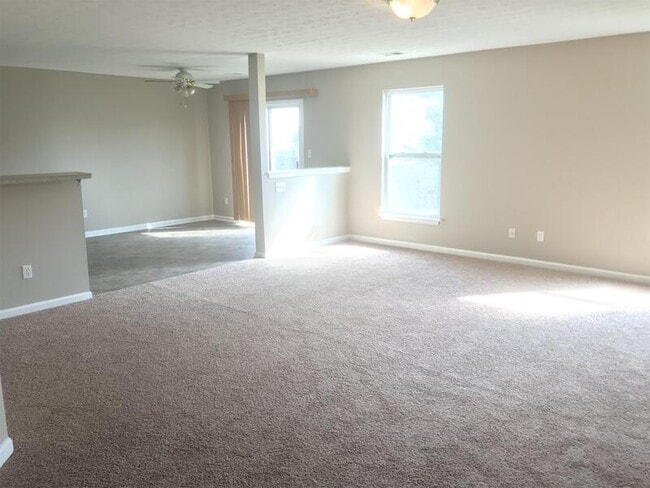 Photo - 9708 Stream View Trail