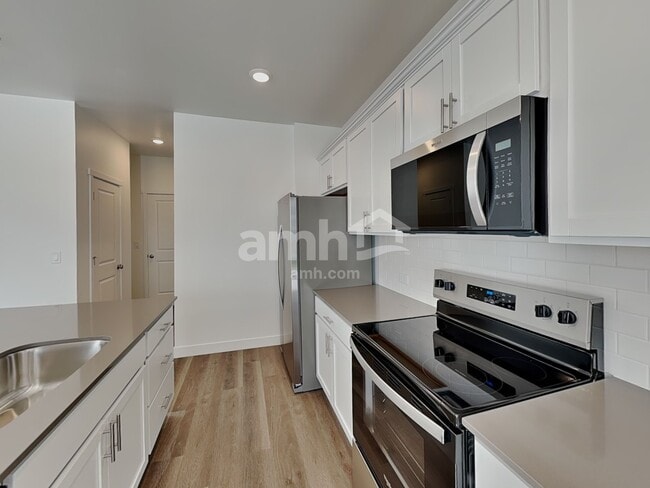 Photo - 4808 85th Dr NE