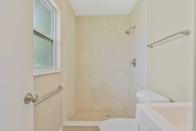 Photo - 6721 Precourt Dr