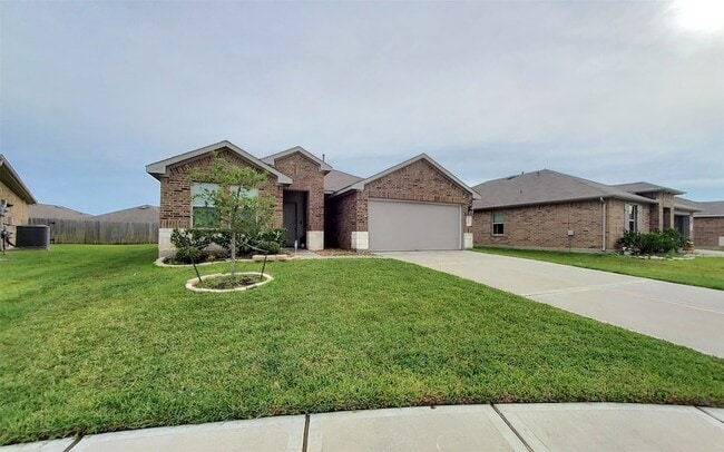 Photo - 22607 Castello Lakes Dr