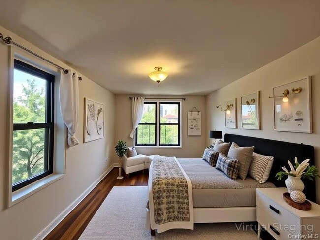 Building Photo - 48-21 40th St Unit 2E