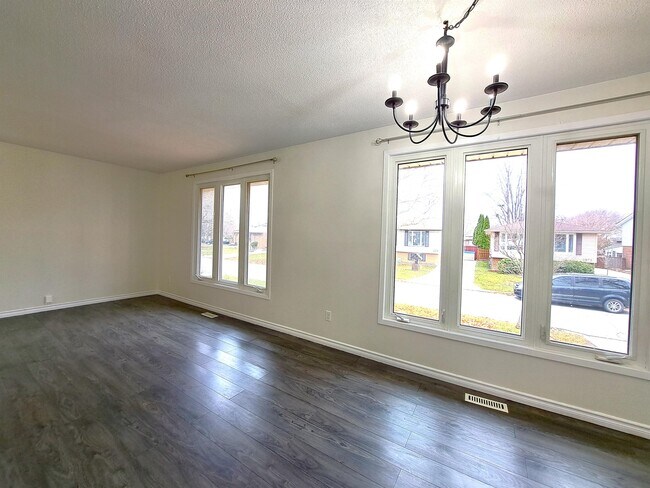 Photo - 9578 Avery Ln