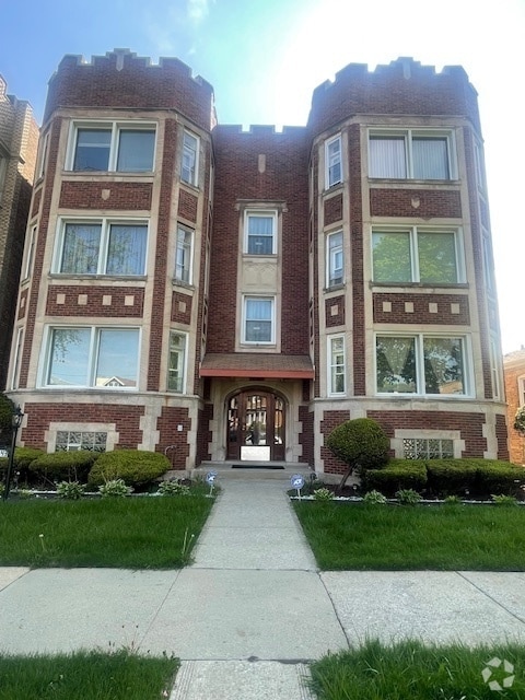 Building Photo - 8141 S Michigan Ave Rental