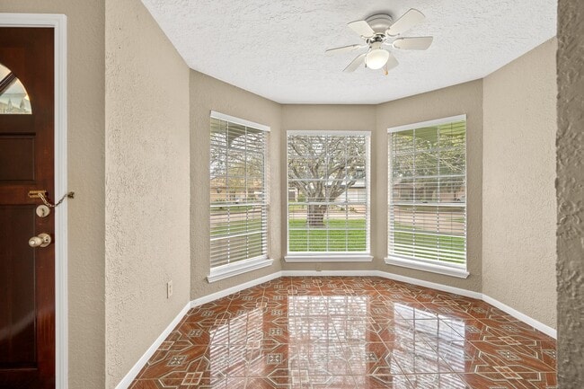Photo - 16019 Mission Village Dr