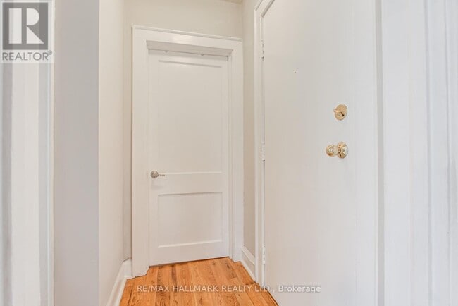 Photo - 27 Sherwood Ave Unité 1