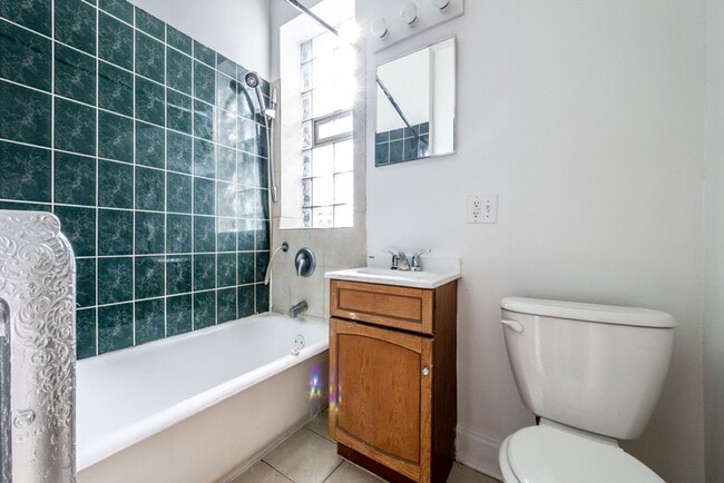 Photo - 7941 S Marquette