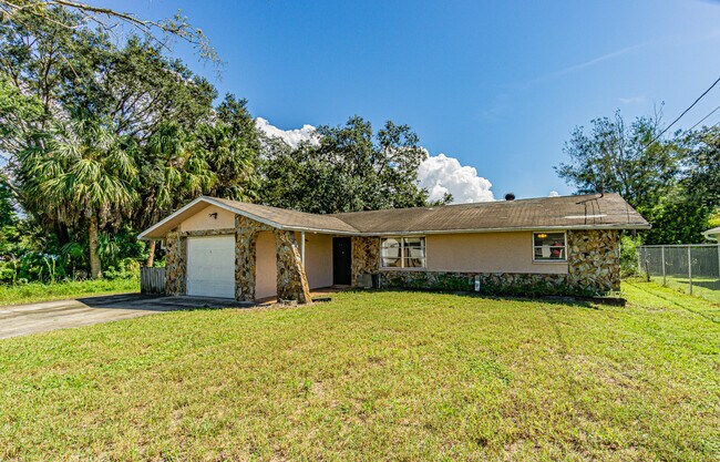 Photo - 7714 Belah Dr