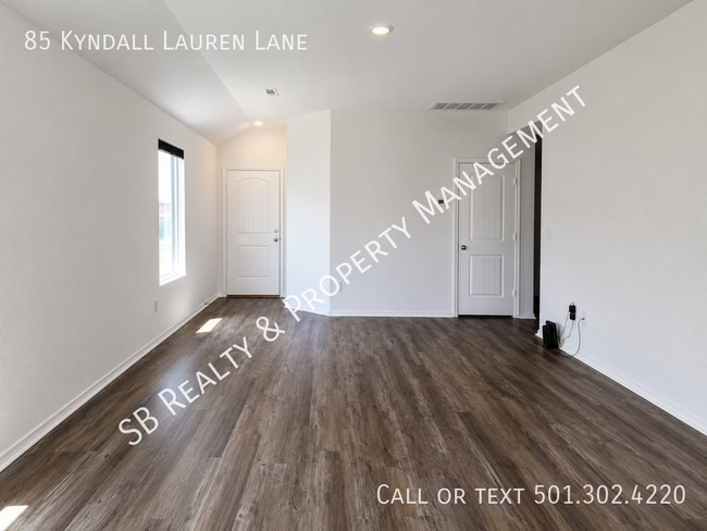 Photo - 85 Kyndall Lauren Ln