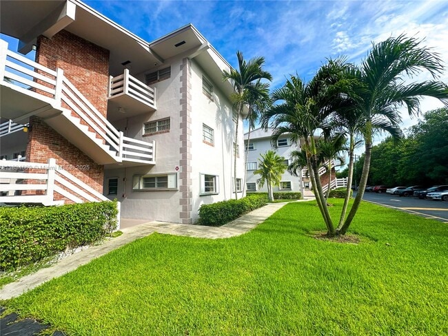 Photo - 700 Layne Blvd Unit 210
