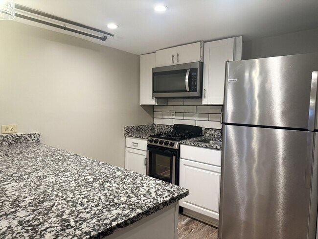 Photo - 6758 S Karlov Ave