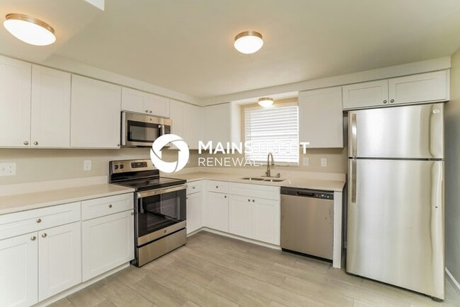 3 Bedroom Pet-Friendly Home in Port Richey, FL with Main Street Renewal