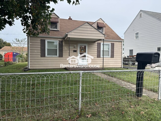 Photo - 8226 Longpoint Rd