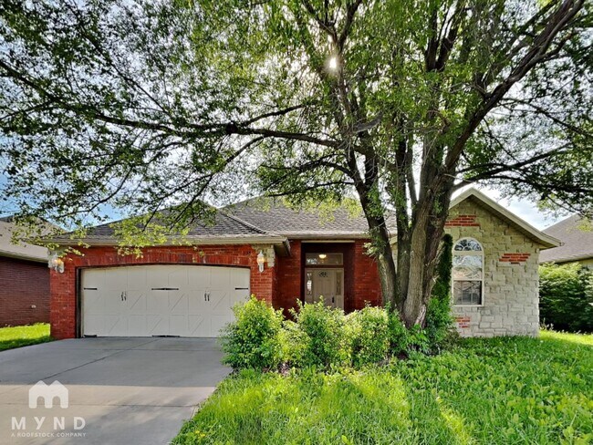 Photo - 1138 S Ventura Ave