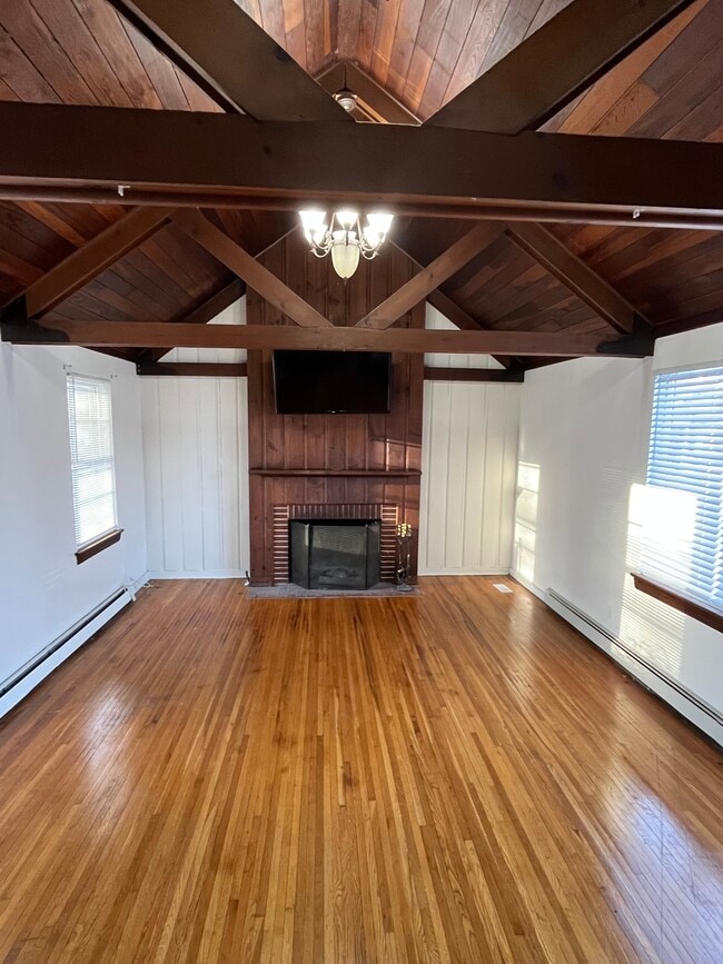 Building Photo - 260 N Enola Dr Unit 1