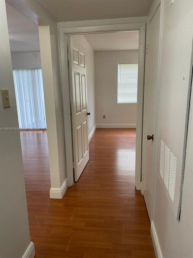 Photo - 15315 SW 106th Terrace Unit 413