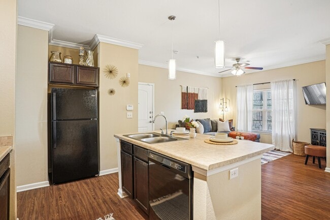 Photo - Overlook Ranch