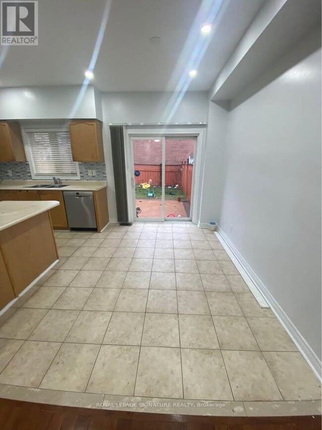 Photo - 5610 Freshwater Dr