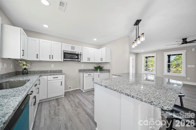 Photo - 20 Ridgecrest Ave