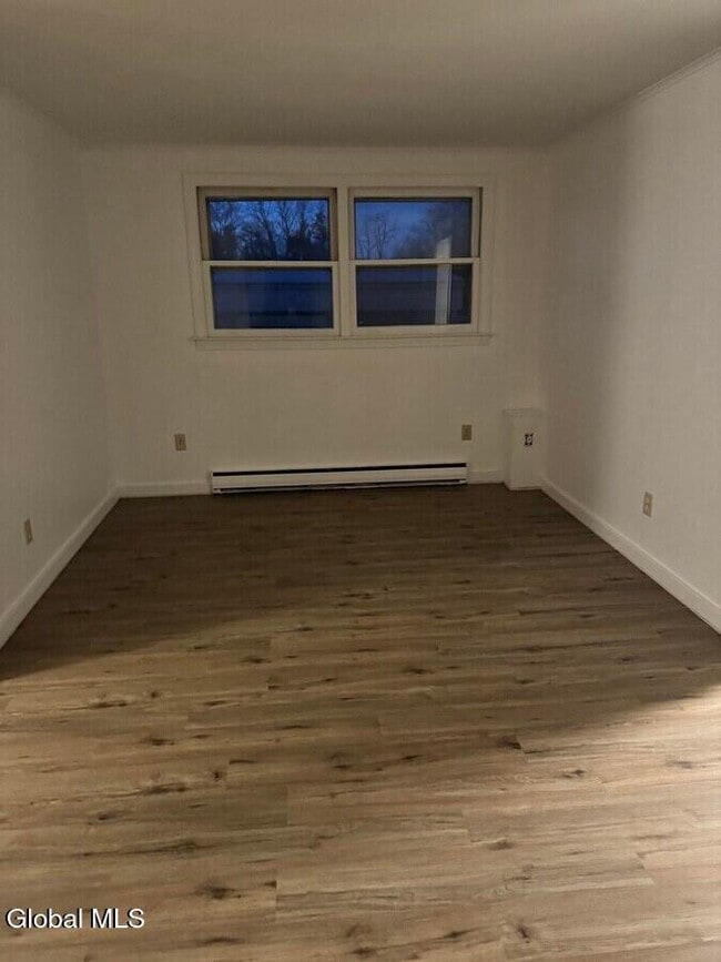 52 Laing St Unit 2