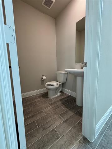 Photo - 2140 Florence Dr