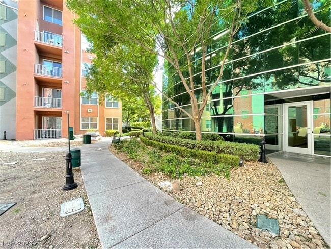 Photo - 26 E Serene Ave Rental