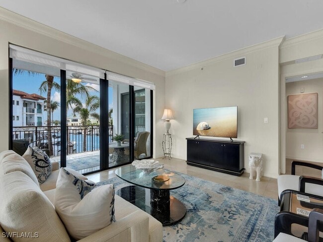 Photo - 1490 5th Ave S Unidad 200A