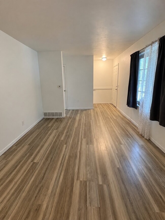 6319 Appomattox Rd Unit 6319